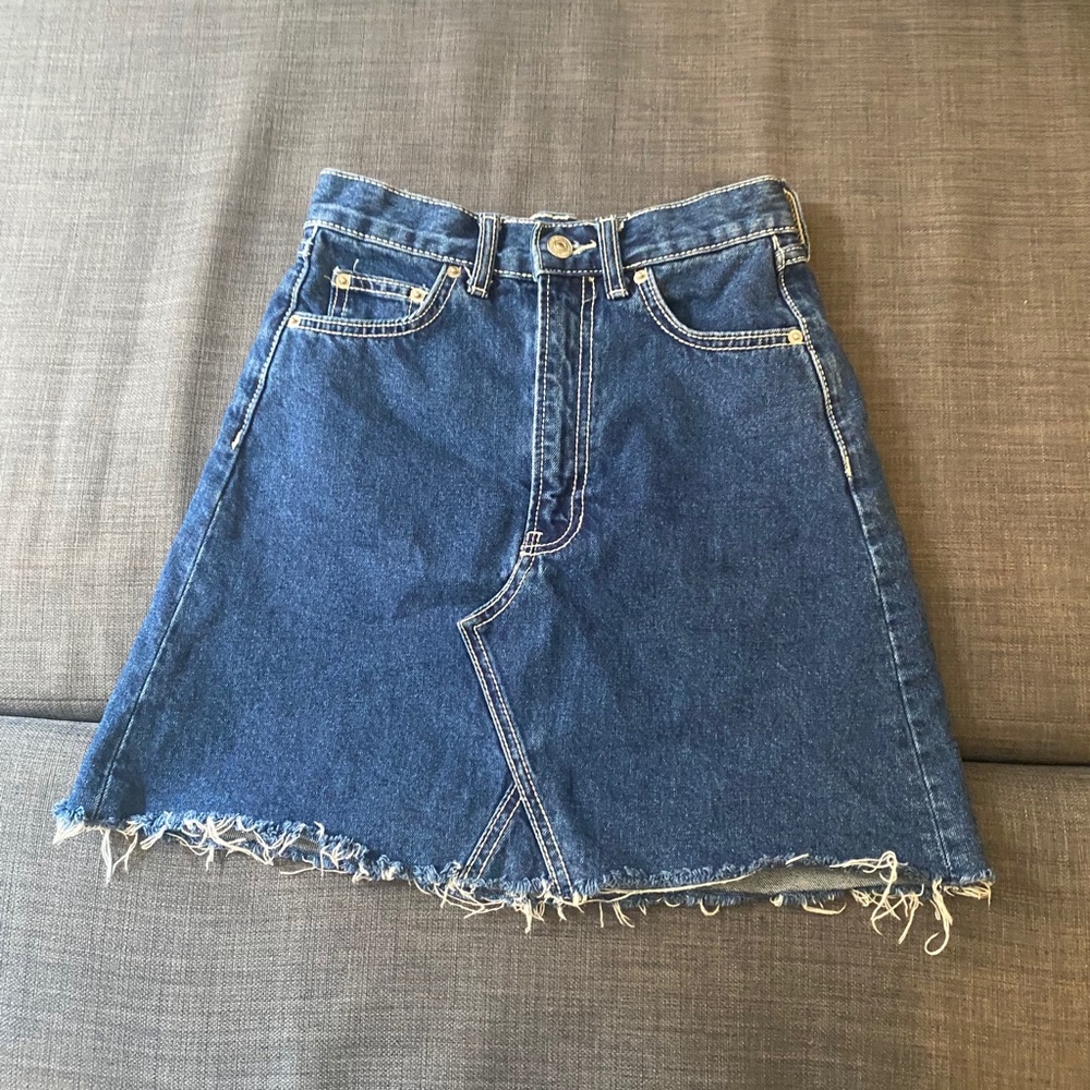 Zara XS denim A line skirt w/white topstitching